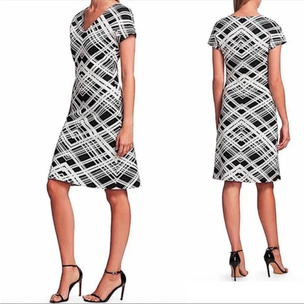 ST JOHN Black & White Plaid Dress, Size 10